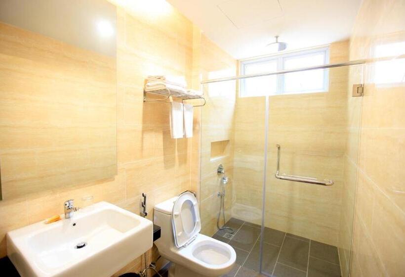 침실 3개 아파트, Merdeka Suites