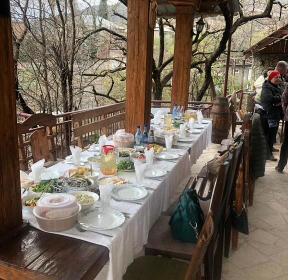 Дом 1 Спальня, Guest House Anahit Ijevan