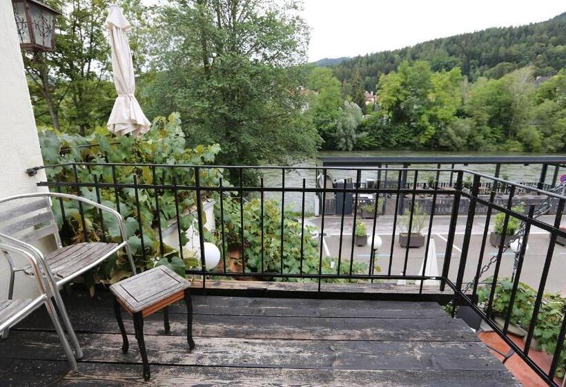 Номер Стандарт, Baderhaus