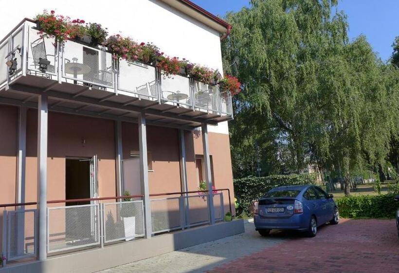 Номер Стандарт Трехместный, Park   2 Izbové Apartmány Na Prenájom