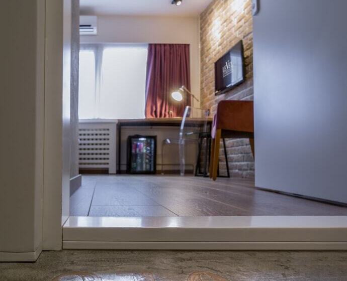 اتاق استاندارد, Level Luxury Suites