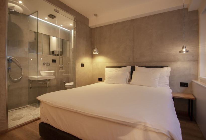 اتاق استاندارد, Level Luxury Suites