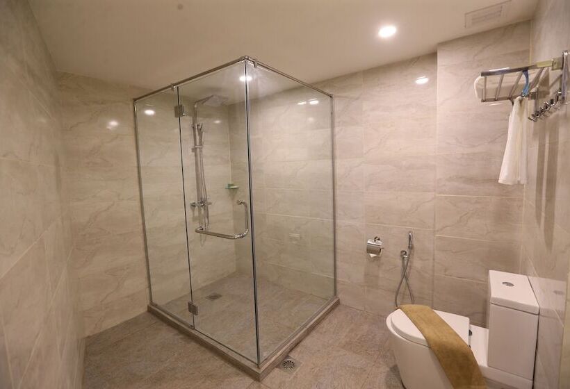 Номер Superior Кровать Кинг, Amerald Resort Hotel Desaru