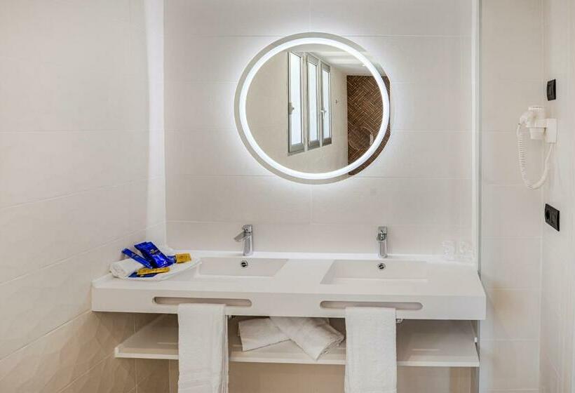 Номер Стандарт, Benidorm Centre  Adults Only