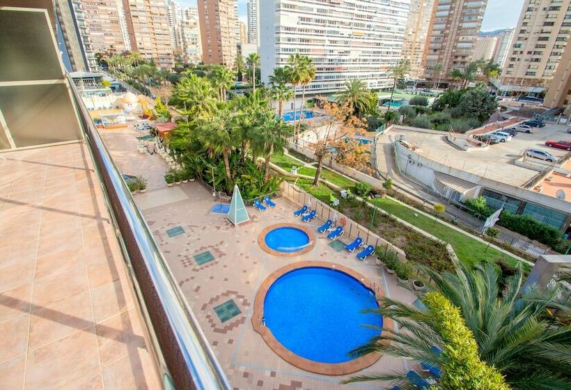 Quarto standard vista piscina, Servigroup Diplomatic