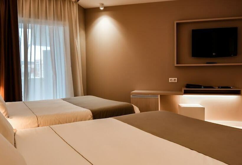 Номер Стандарт, Bernat II  4* Sup