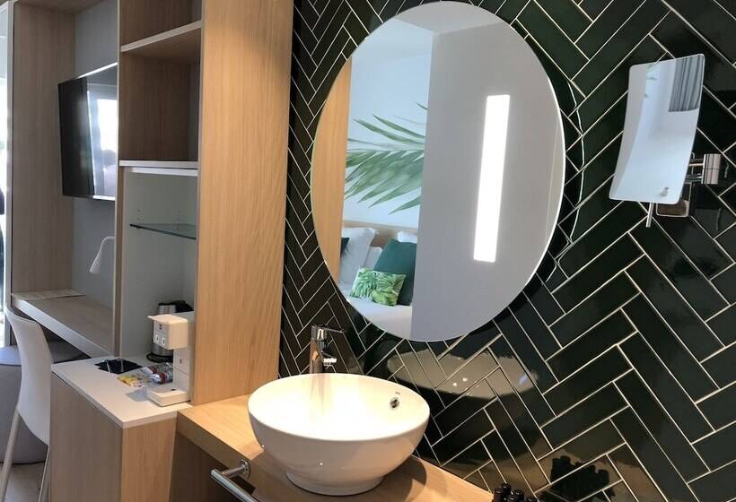 Полулюкс Вид на Бассейн, Bq Paguera Boutique Hotel   Adults Only