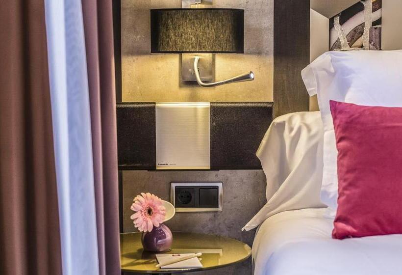Трехместный Номер Deluxe, Leonardo Hotel Barcelona Las Ramblas
