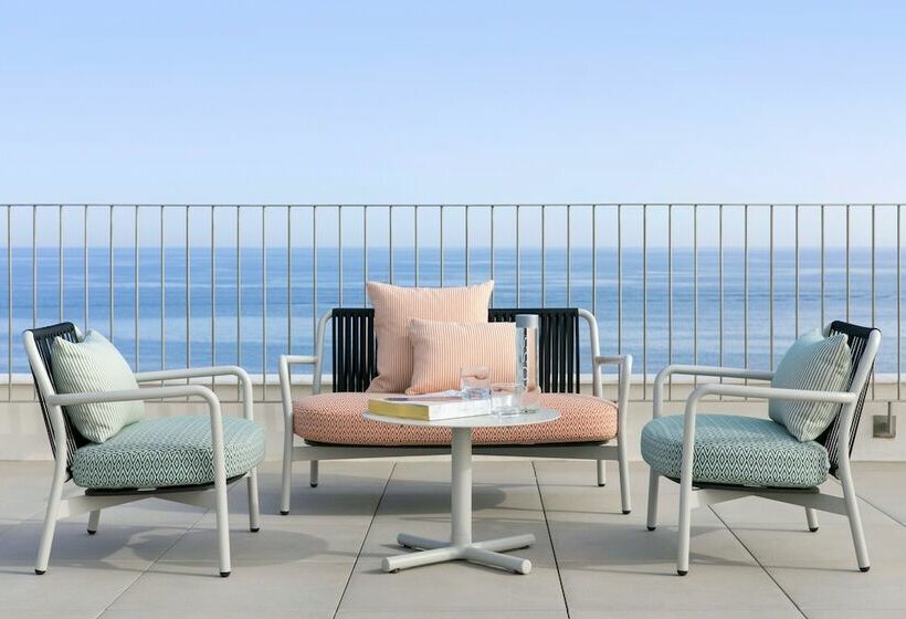 海景套房, Me Sitges Terramar