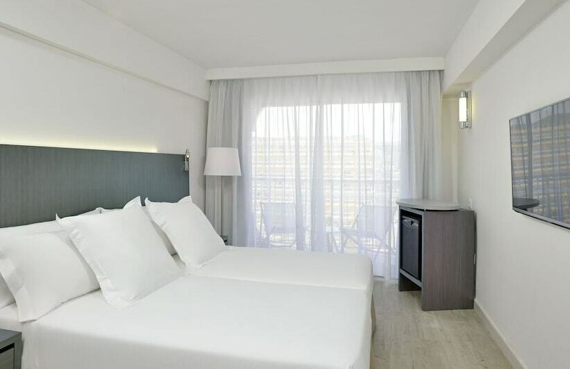 Номер Стандарт Вид на Город, Sol House The Studio   Calviá Beach   Adults Only