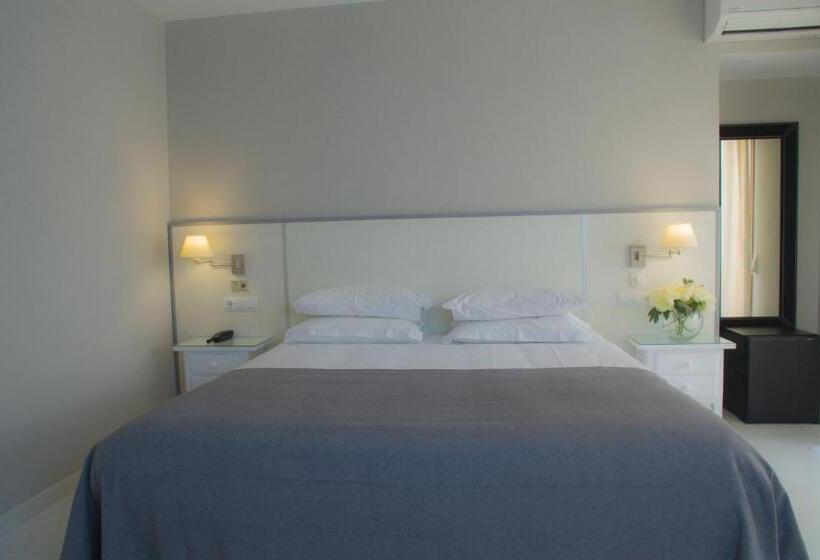 اتاق کلاسیک یک تخته, Ancora Sanxenxo