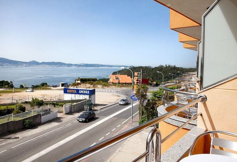 اتاق استاندارد با چشم‌انداز دریا, Ancora Sanxenxo
