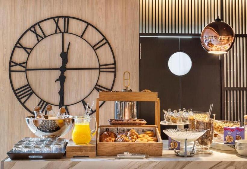 Suite, Melia Castilla