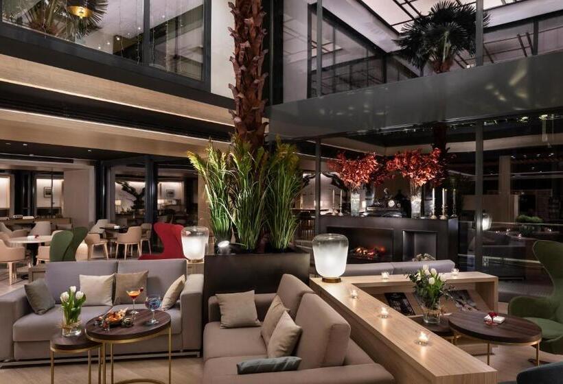 Suite, Melia Castilla