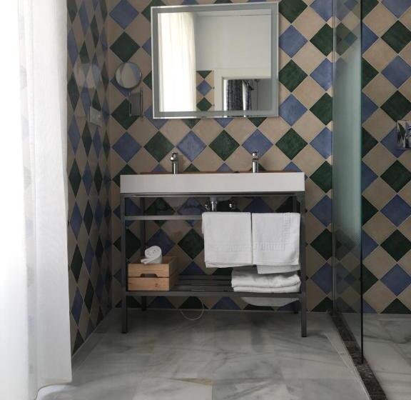 חדר סופריור עם טרסה, Don Miguel