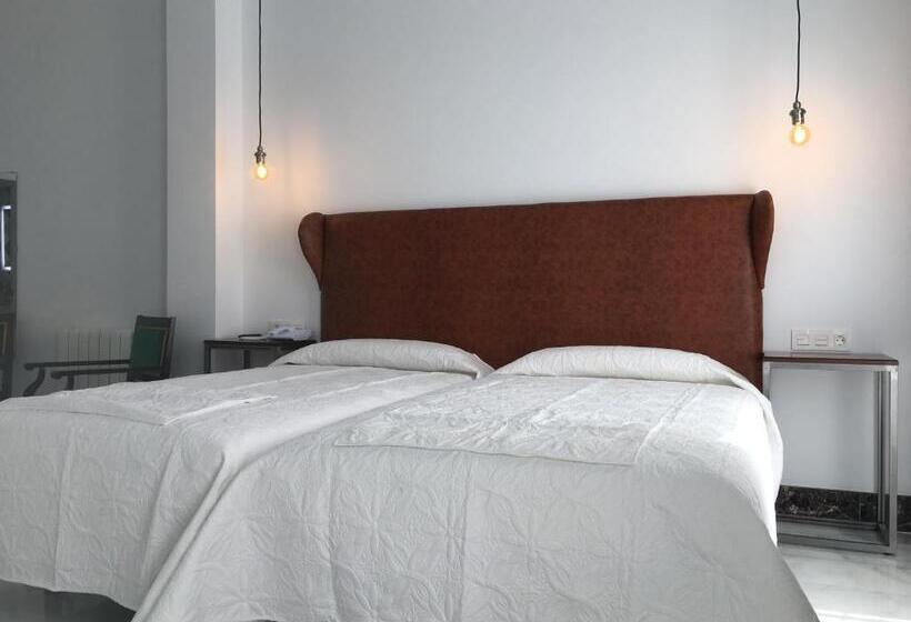 חדר סופריור פנימי, Don Miguel