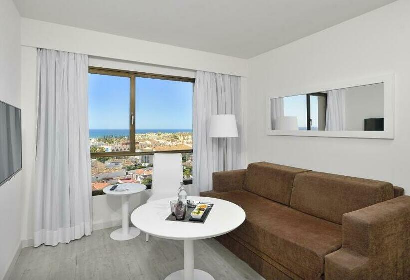 סוויטת פרמיום עם נוף לים, Ocean House Costa del Sol, Affiliated by Meliá