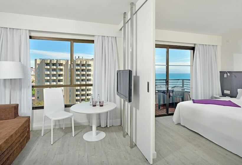 סוויטת פרמיום עם נוף לים, Ocean House Costa del Sol, Affiliated by Meliá