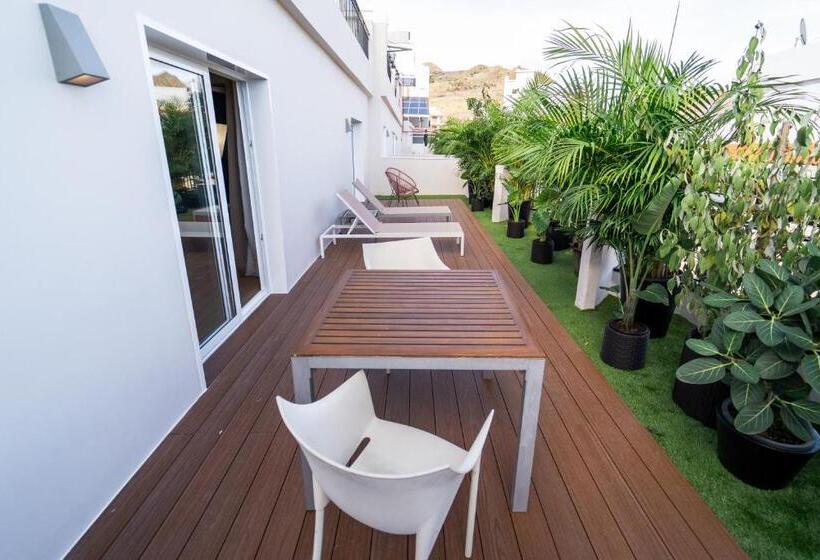 جناح جونيور مزوَّد بتراس, Taburiente S.C.Tenerife