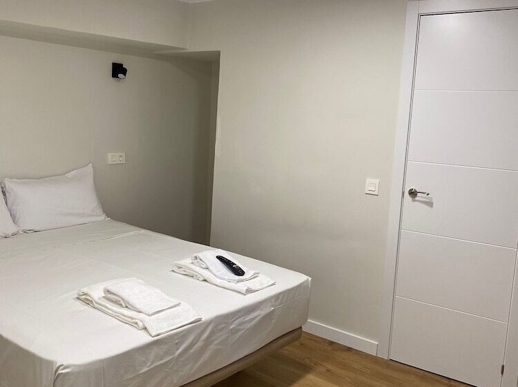 Habitación Estándar, Hostal Mindanao