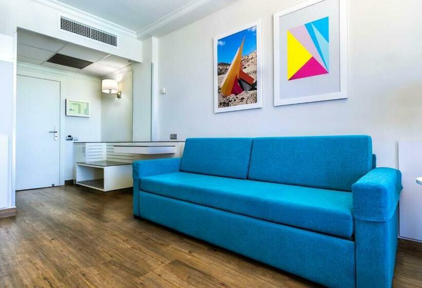 Номер Стандарт Трехместный, Spring Hotel Bitácora