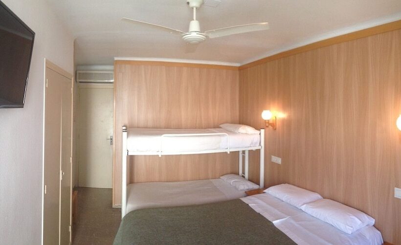 Camera Familiare, Hostal Rom Familiar