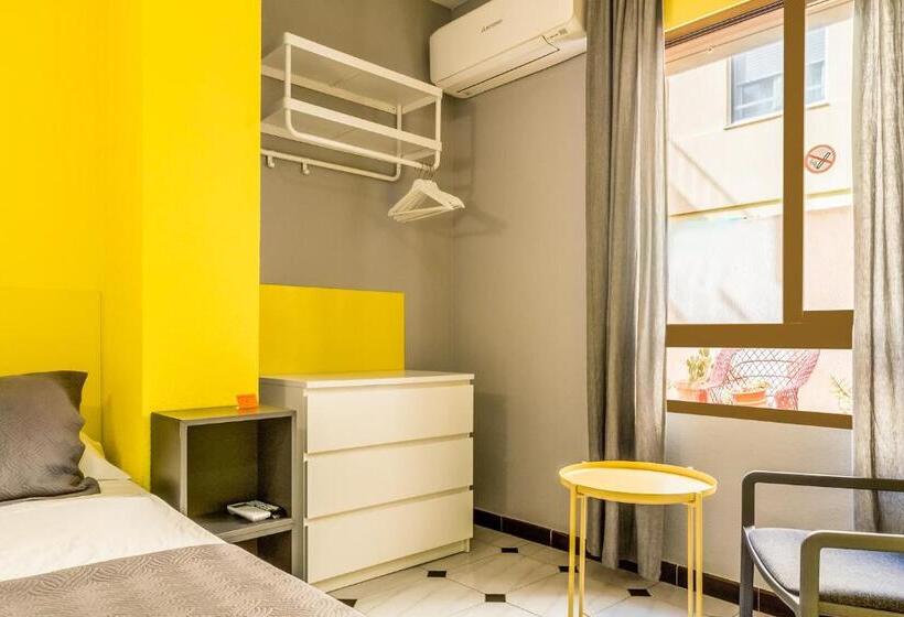スタンダードシングルルーム, Hostal Tropical