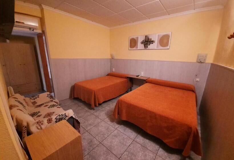 스탠다드 룸, Hostal Alba