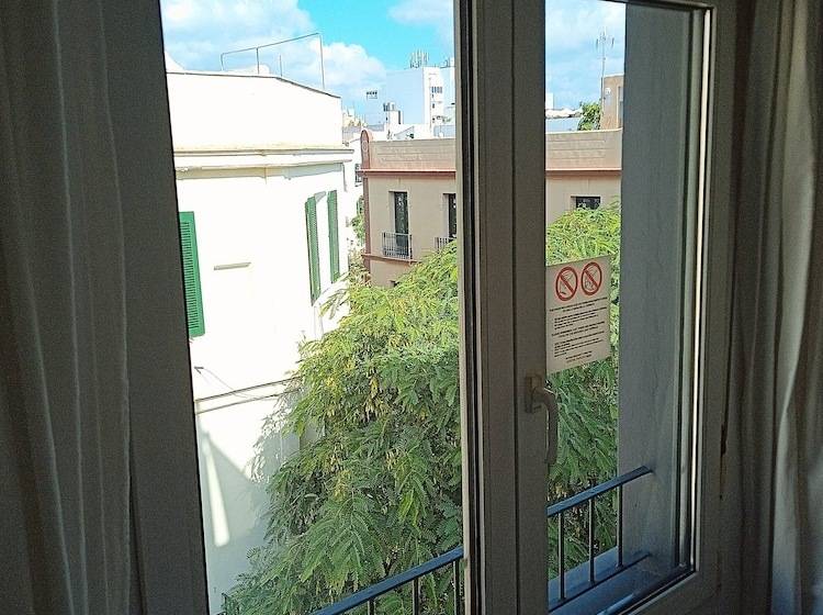 スタンダードルーム, Hostal Parque Ibiza