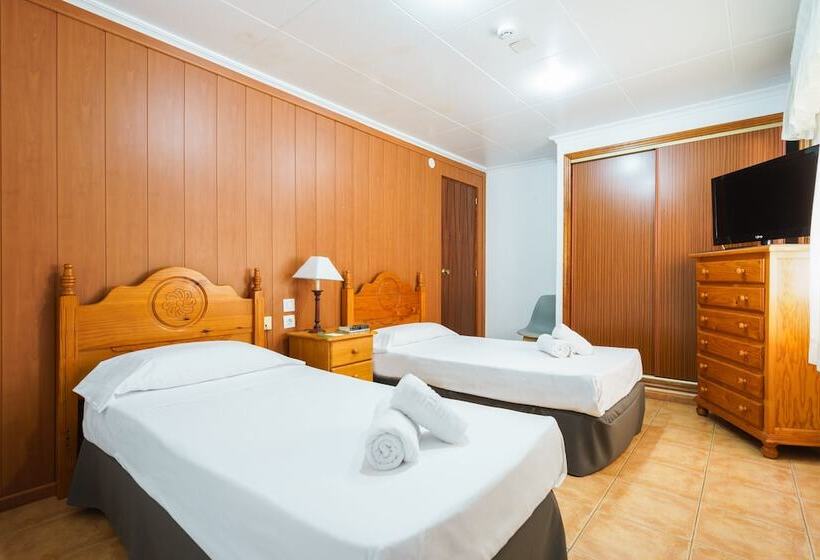 Номер Стандарт, Hostal Casa Antonio By Vivere Stays