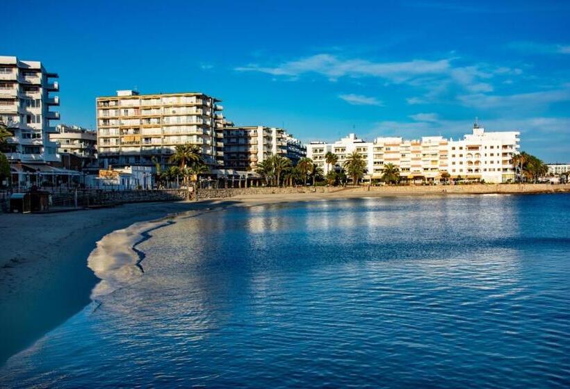 スタンダードルーム, Hostal Y Apartamentos Santa Eulalia