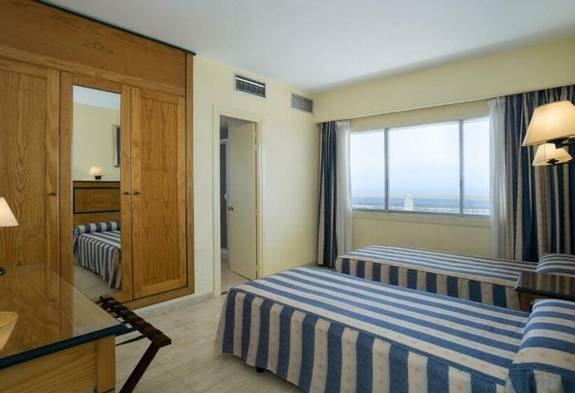 Апартаменты 2 Спальни Вид на Море, Apartamentos Pyr Fuengirola