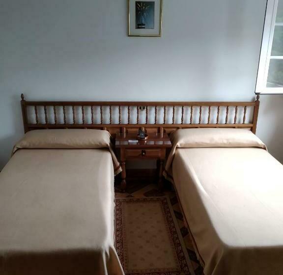 Номер Стандарт, Hostal Residencia Presidente