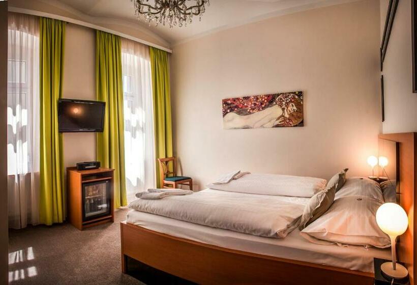 스탠다드 룸 공원 전망, Boutiquehotel Donauwalzer
