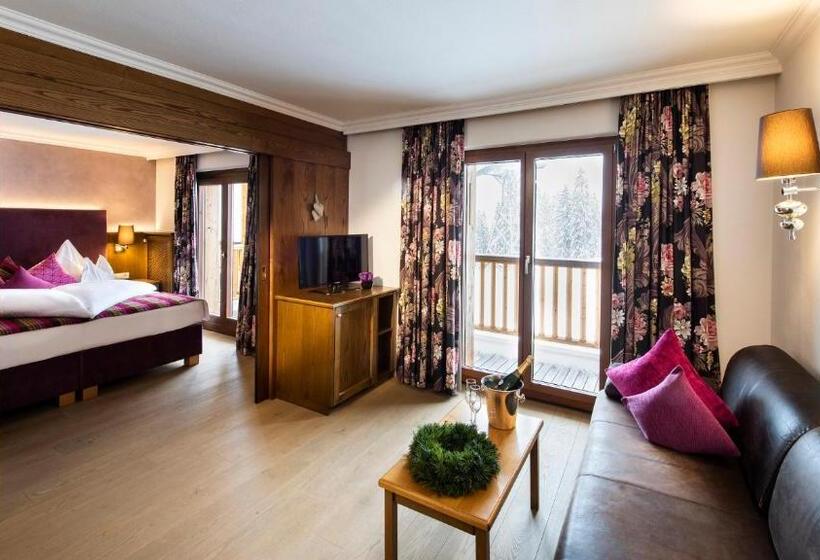 Family Suite, & Chalet Montana