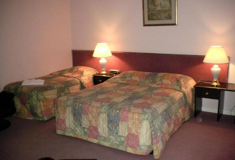 اتاق لوکس, Avalon Motel