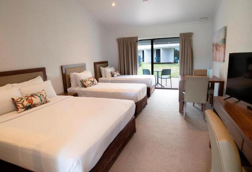 Семейный Номер Superior, Mission Beach Resort
