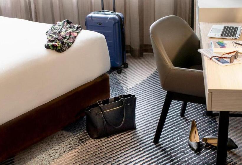 스탠다드 룸, Novotel Sydney Parramatta