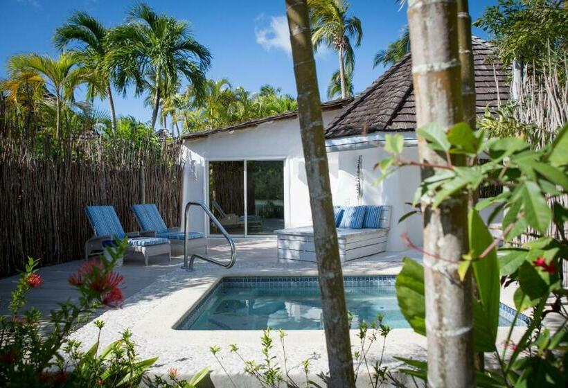 کابین, Galley Bay Resort & Spa