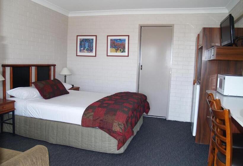 디럭스 룸, Pigeon House Motor Inn