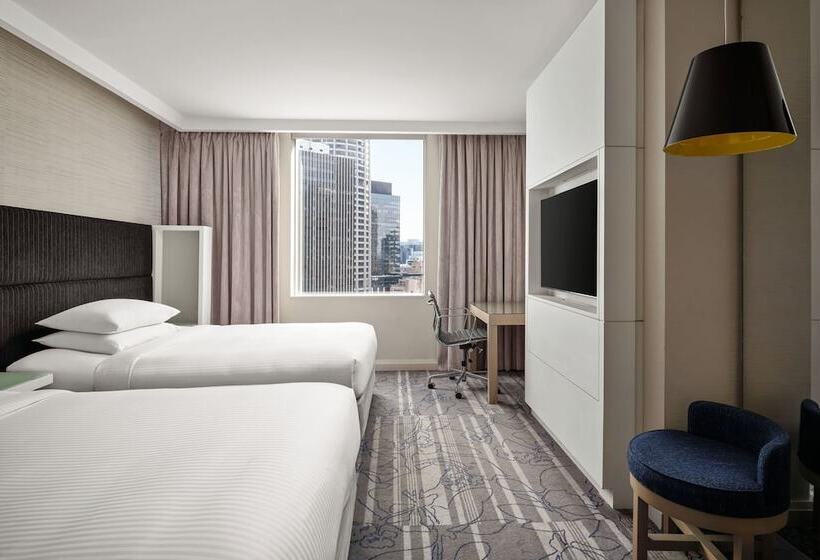 Номер Стандарт 2 Двуспальные Кровати, Sydney Harbour Marriott Hotel At Circular Quay