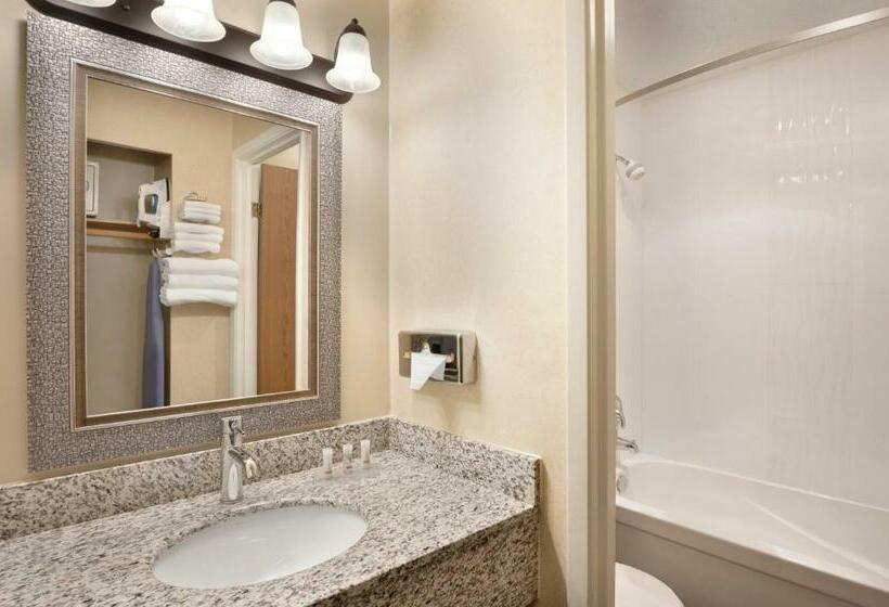 חדר סטנדרט, Days Inn By Wyndham Nanaimo