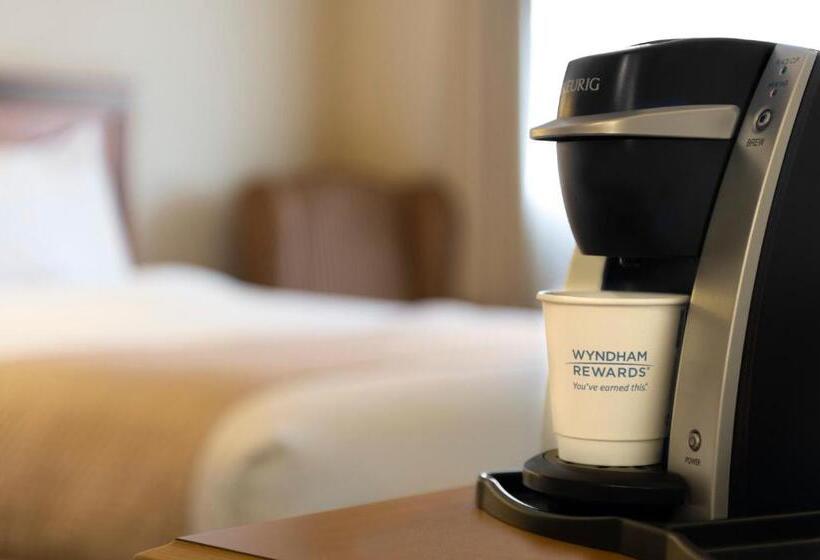 标准间带双层床, Days Inn By Wyndham Nanaimo