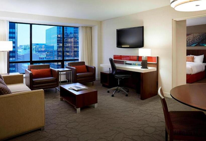 デラックススイート, Delta Hotels By Marriott Ottawa City Centre