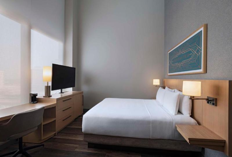 Люкс 2 Спальни, Doubletree By Hilton Hotel & Conference Centre Regina