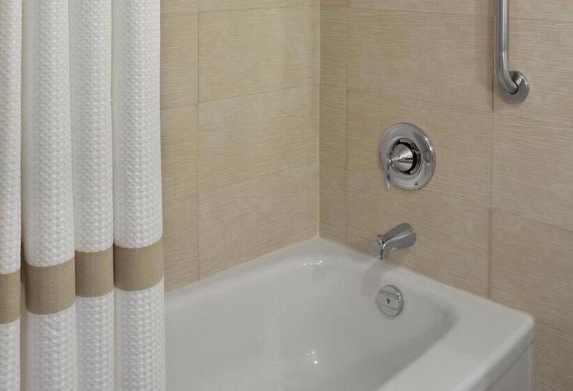 ジュニアスイート, Halifax Marriott Harbourfront