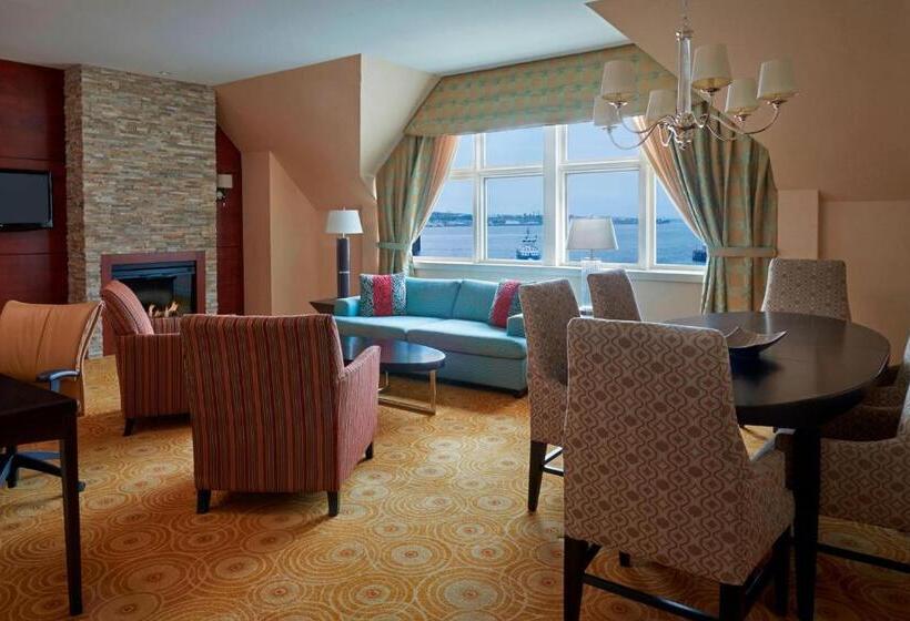 キングサイズベッドのスイートルーム, Halifax Marriott Harbourfront