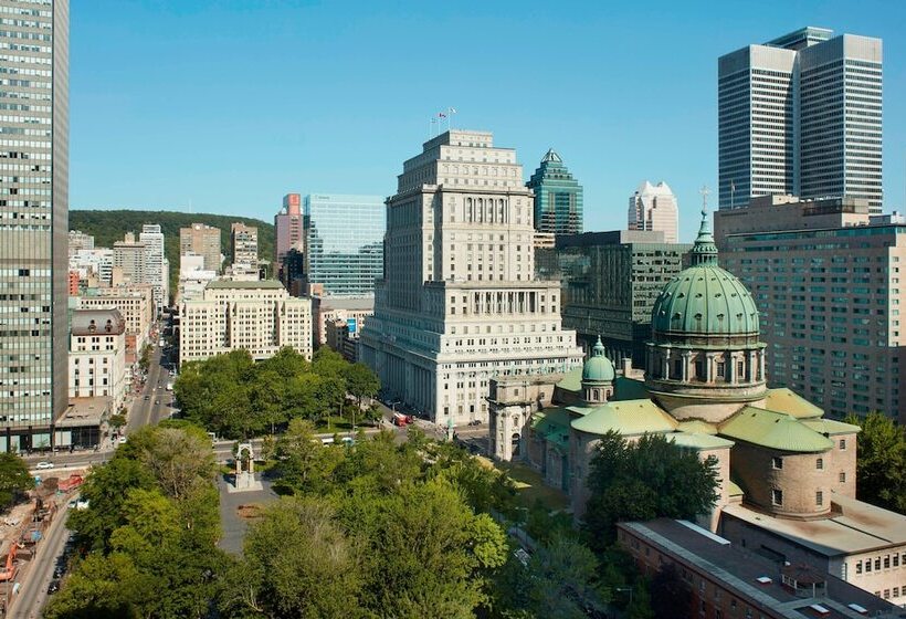 חדר סטנדרט שתי מיטות זוגיות, Montreal Marriott Chateau Champlain