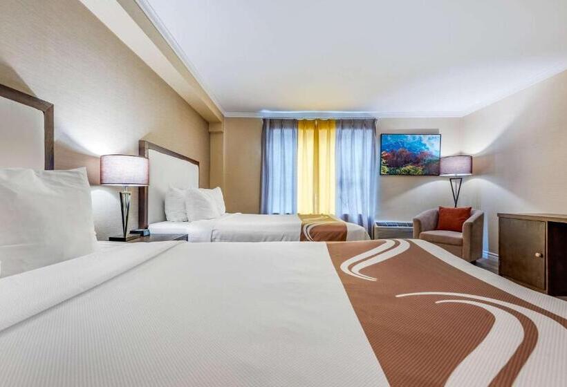 エクゼクティブルーム, Quality Inn & Suites