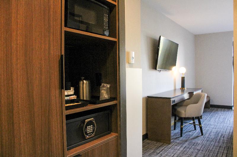 スイート, The Sutton Place Hotel Vancouver
